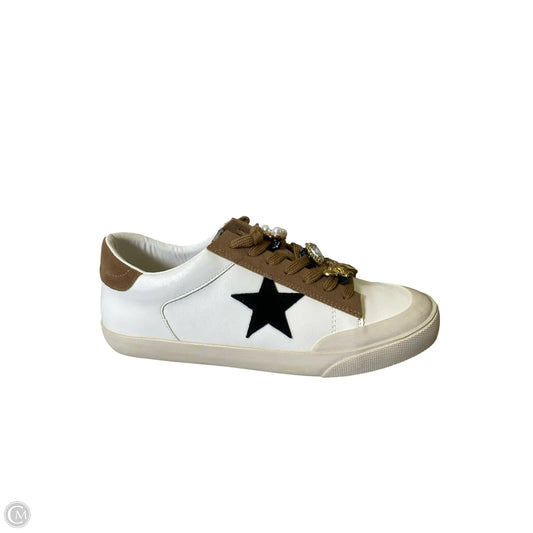 Shoes Sneakers By Clothes Mentor In Multi-colored, Size: 9