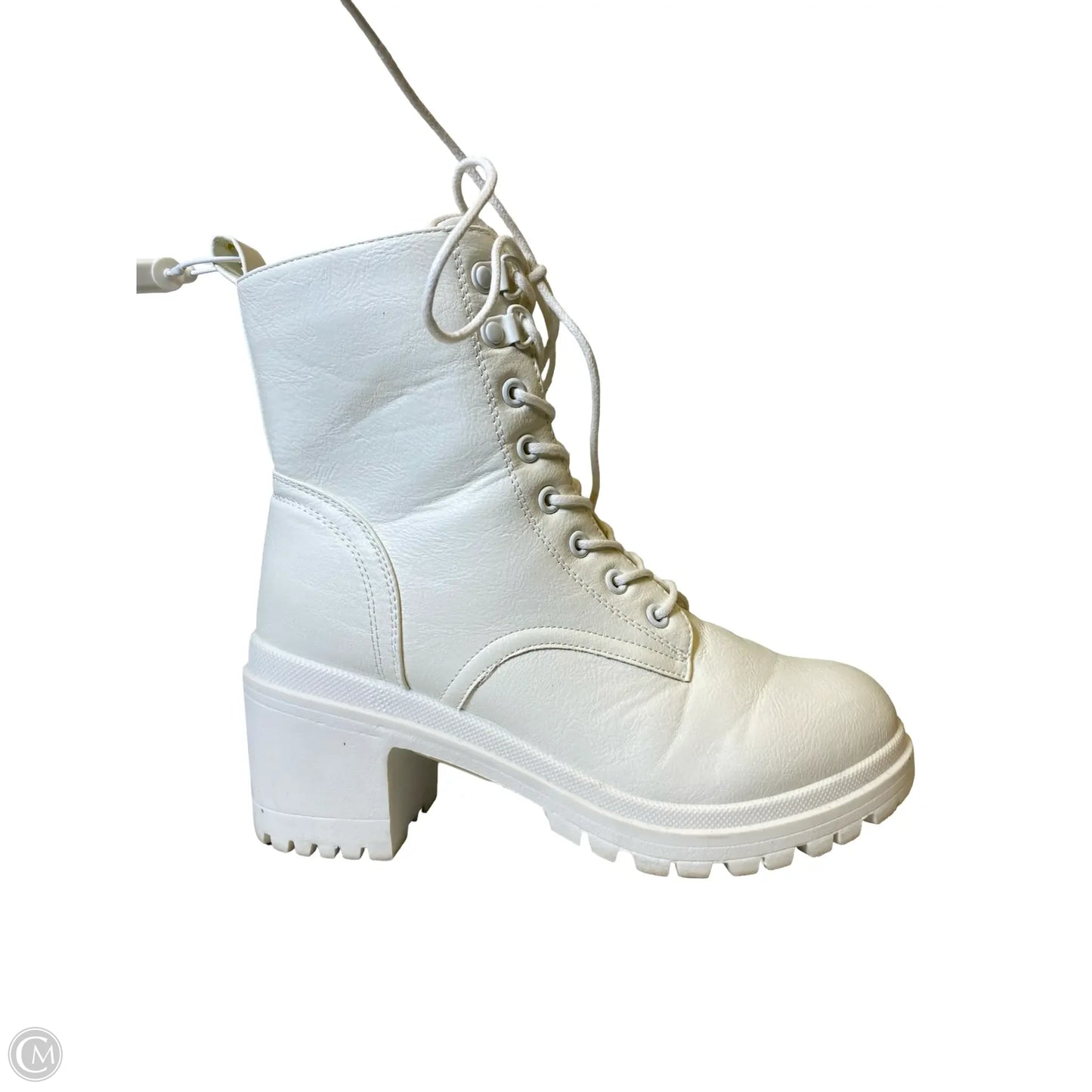 Boots Ankle Heels By Mia In White, Size: 7