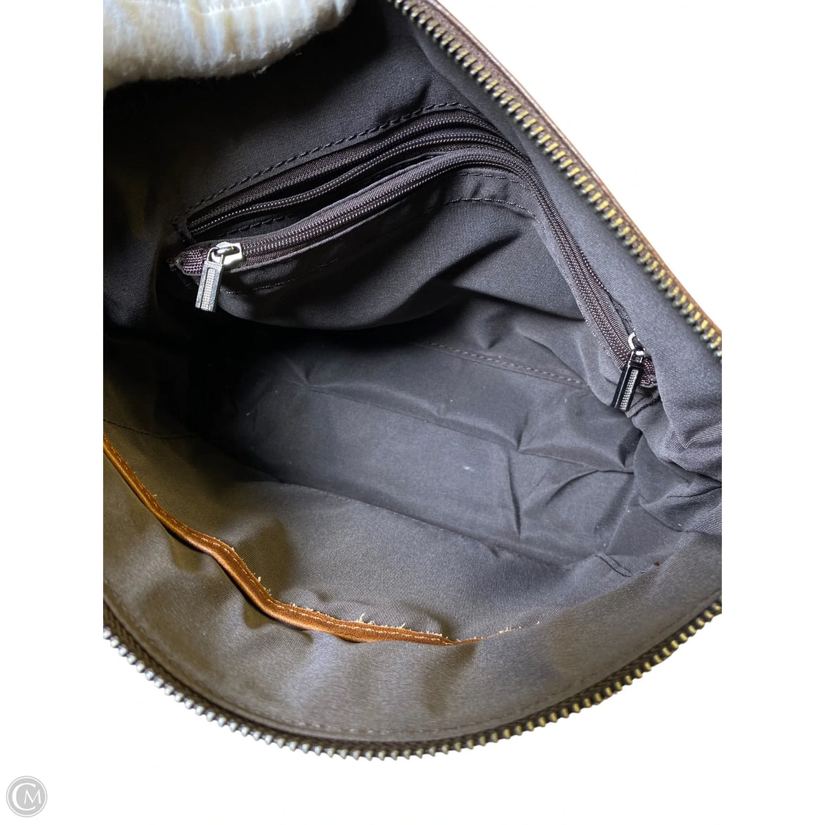 Crossbody By Clothes Mentor, Size: Medium