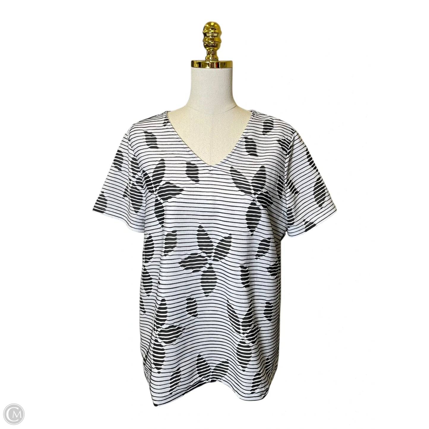 Top Short Sleeve By Chicos In Black & White, Size: L