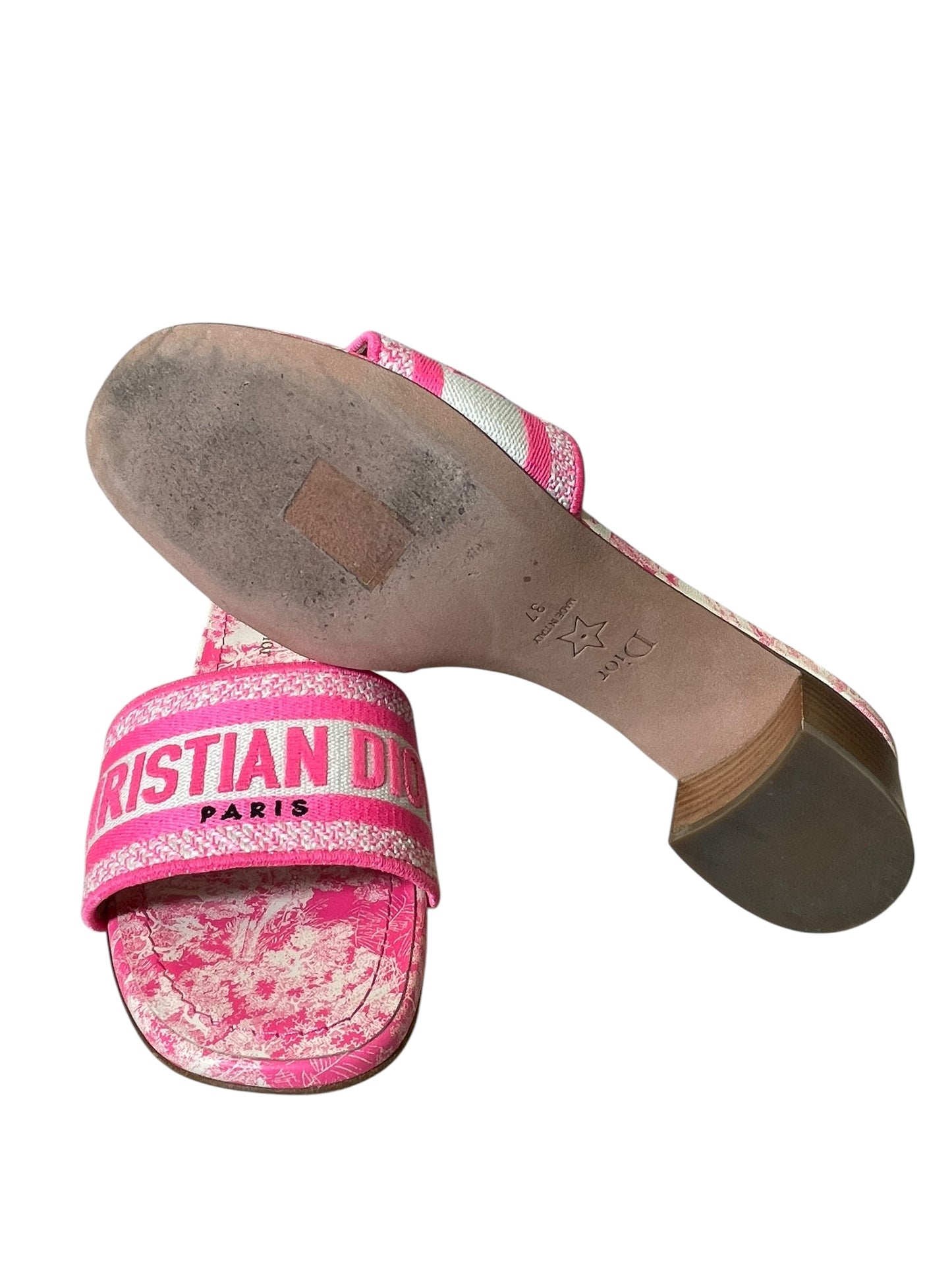 Sandals Luxury Designer By Dior In Pink, Size: 6.5