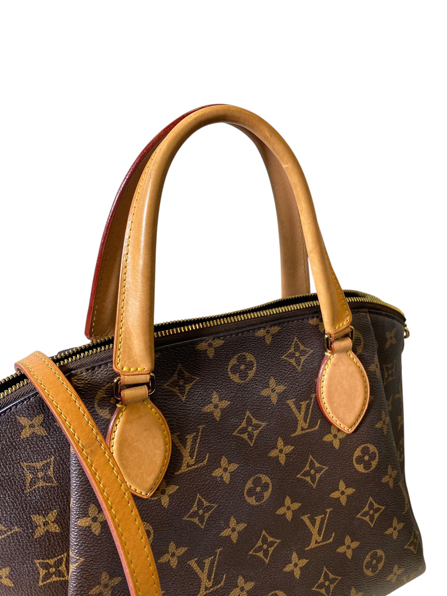 Handbag Luxury Designer By Louis Vuitton, Size: Medium