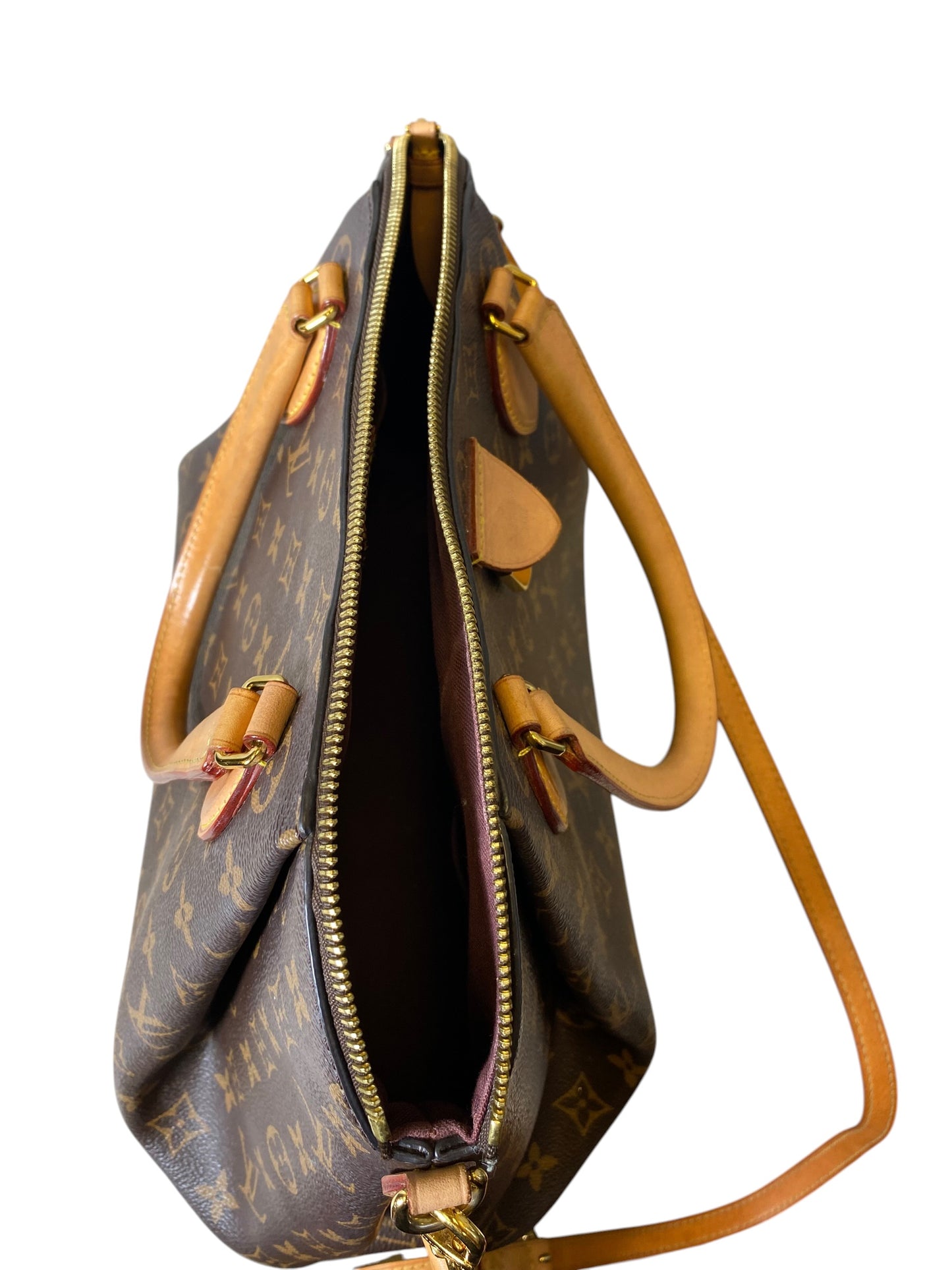 Handbag Luxury Designer By Louis Vuitton, Size: Medium